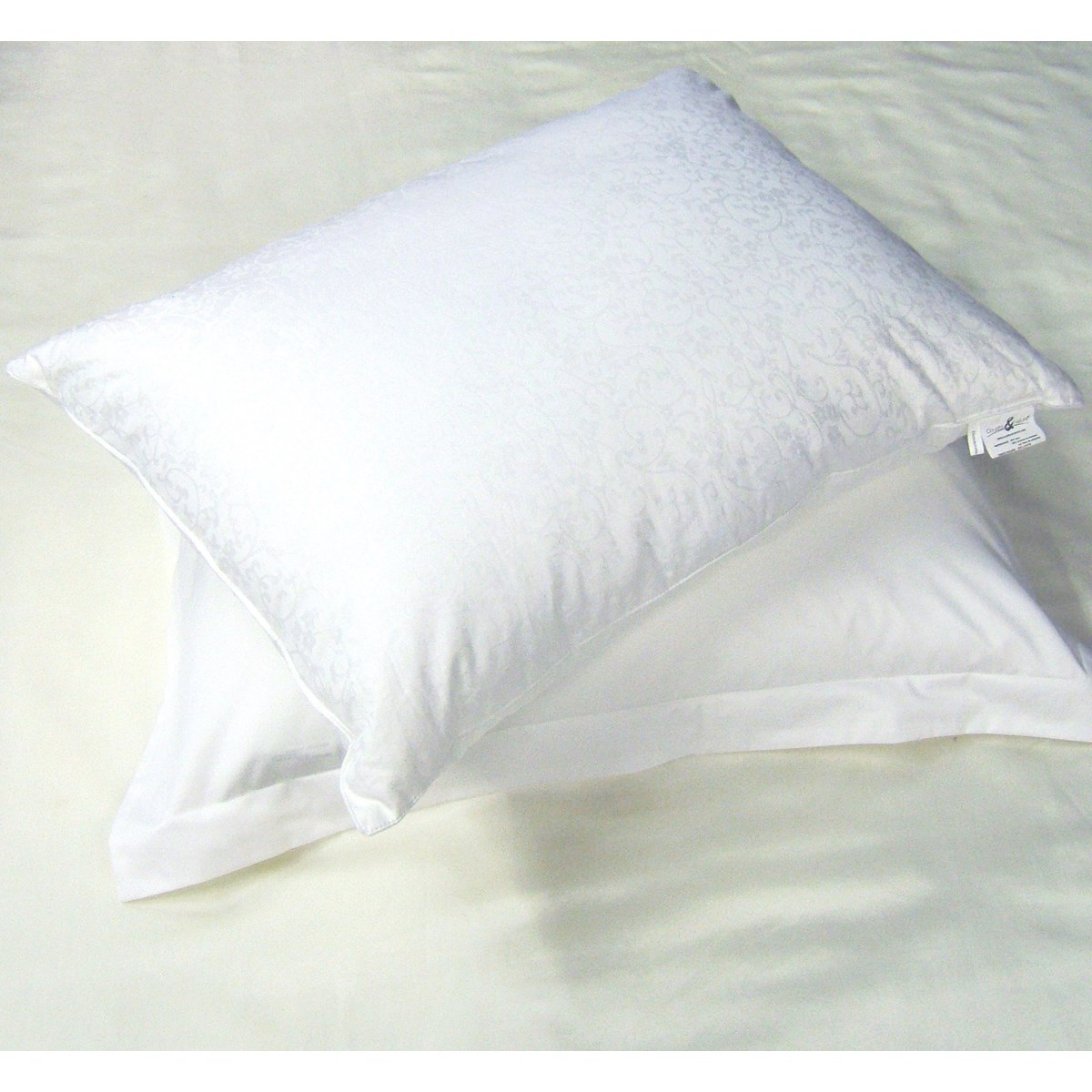 oreiller-dehoussable-soie-et-polyester-blanc-48536_134703